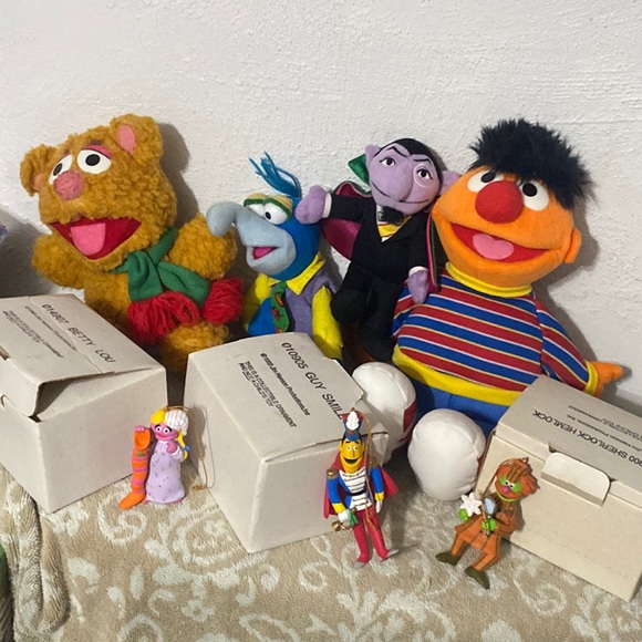 Jim Henson set stuffed animals ornaments+free gifts 🎁
